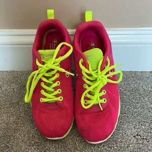 Ladies size 6 champion sport comfort sneakers